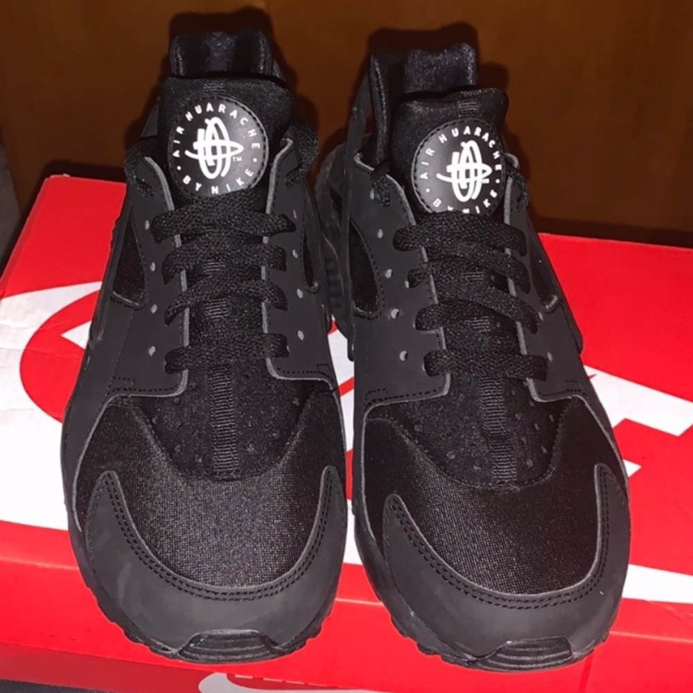 Nike huaraches